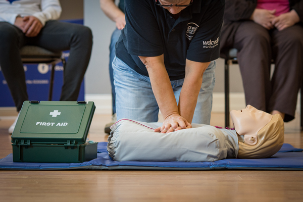 Emergency first aid at work (efaw) course